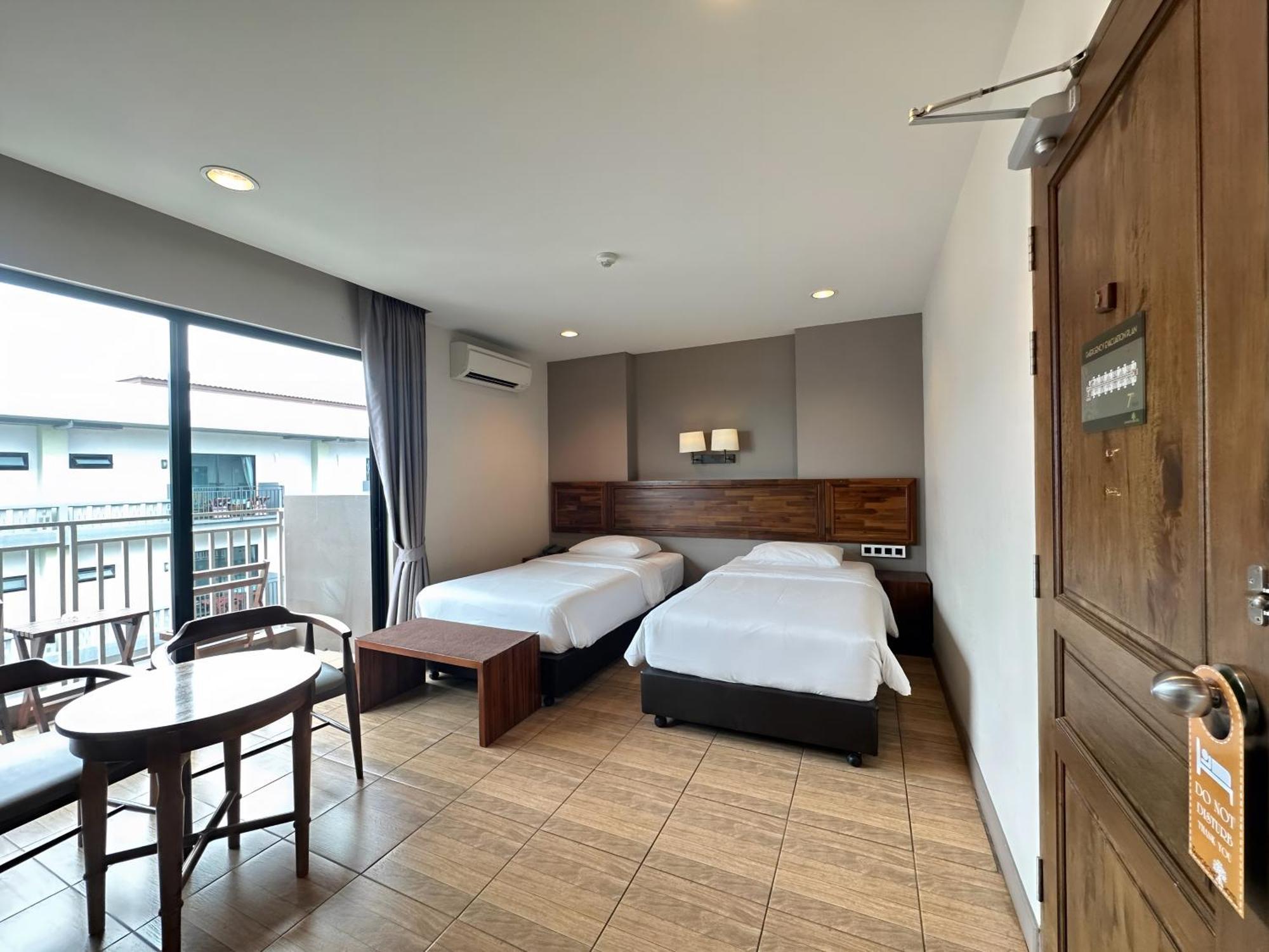 Mangrove Prestige Hotel Jomtien Beach Zewnętrze zdjęcie
