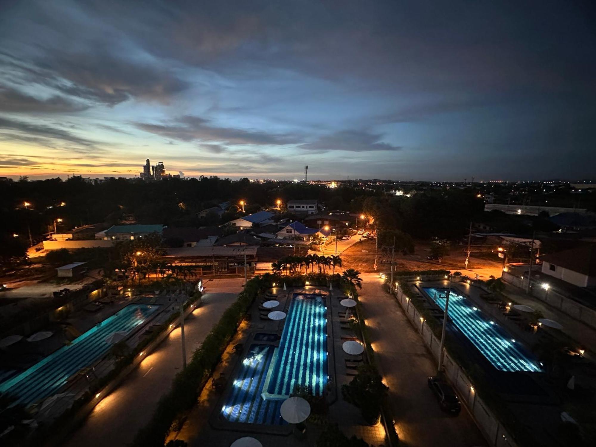 Mangrove Prestige Hotel Jomtien Beach Zewnętrze zdjęcie